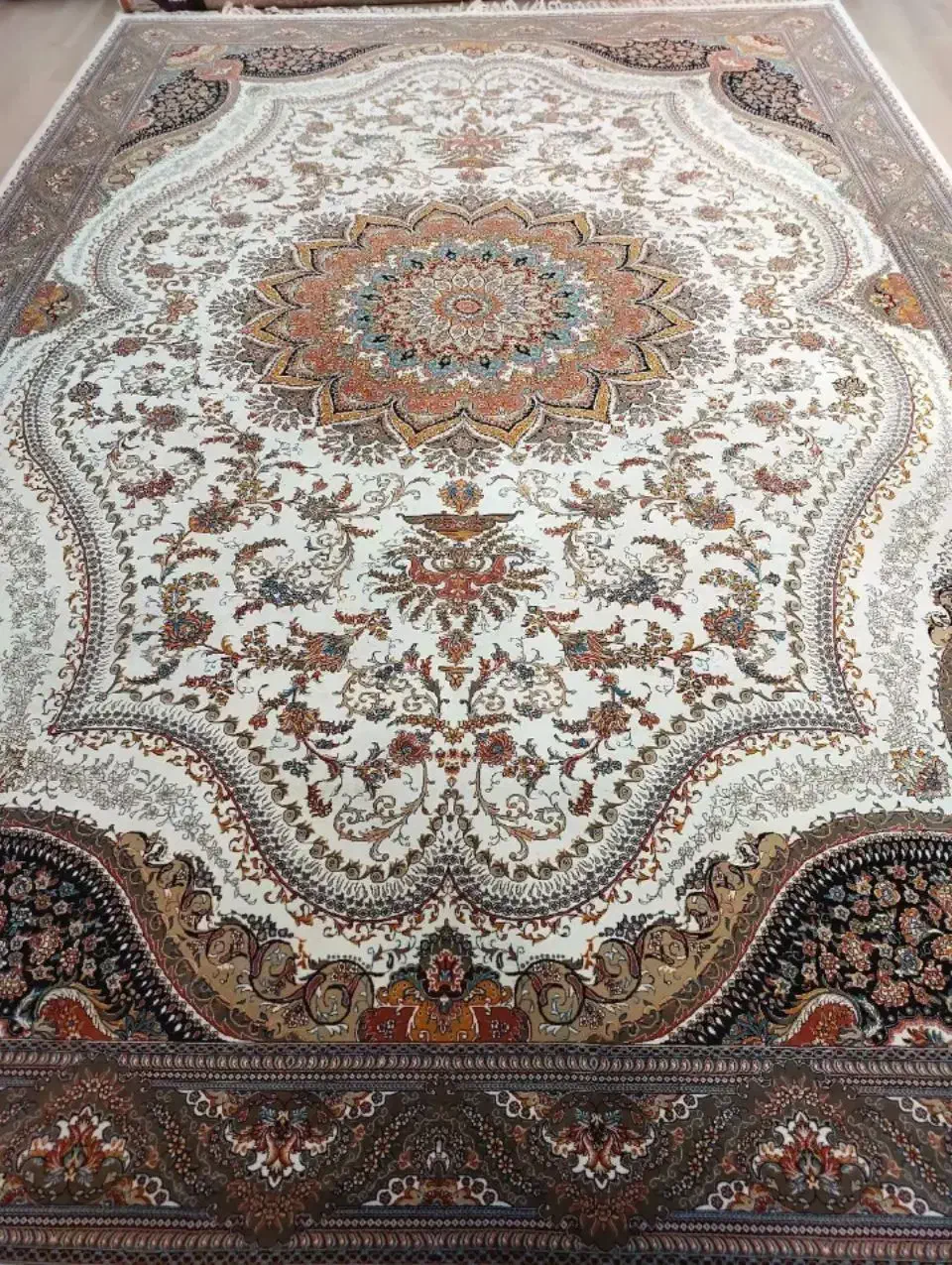 یک جفت فرش ۱۲متری. درحد نونو. ۱۰۰درصد نخ|فرش|تهران, سوهانک|دیوار