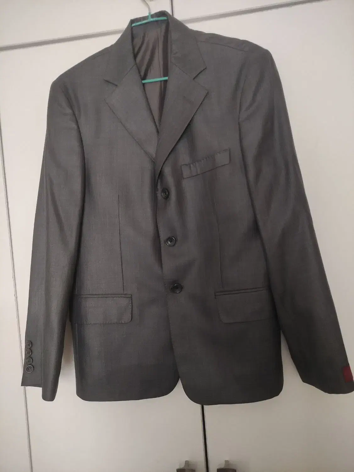 کت تک و کت و شلوار|لباس|شاهینشهر, فردوسی|دیوار