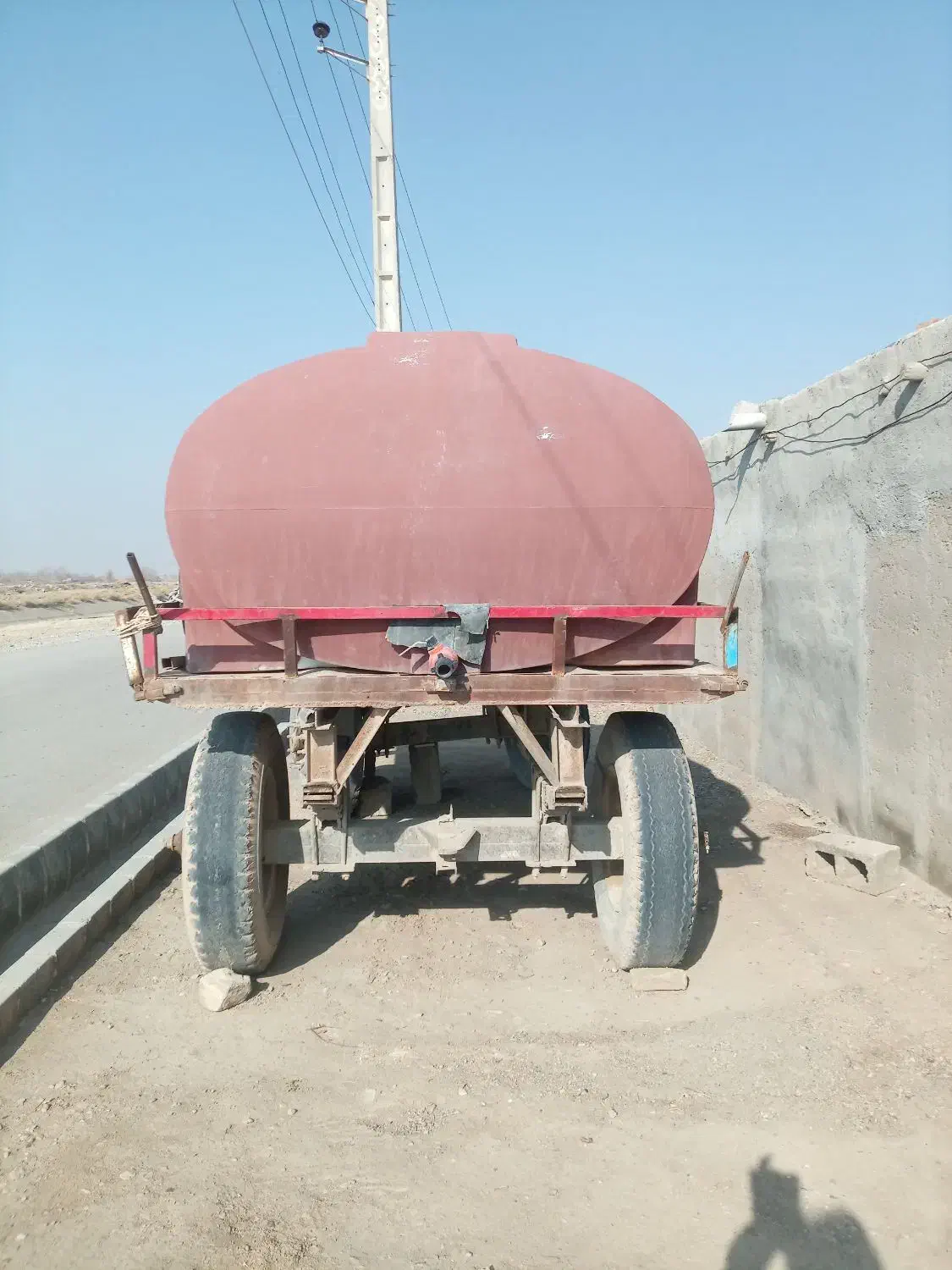 تریلر با تانکر اب ۶۰۰۰لیتری سالم|ماشینآلات صنعتی|لیلان, |دیوار