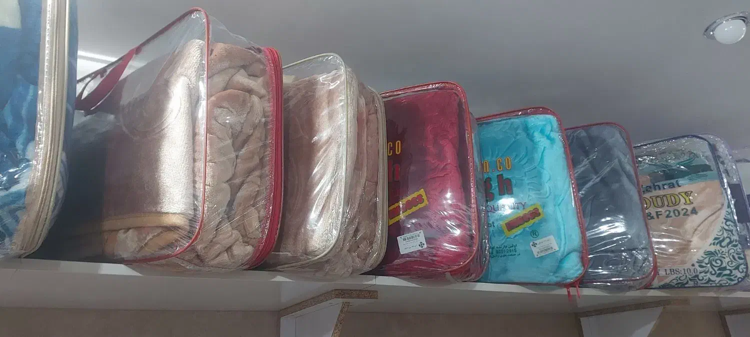 پتو یک نفره گل برجسته|رختخواب، بالش، پتو|یزد, |دیوار