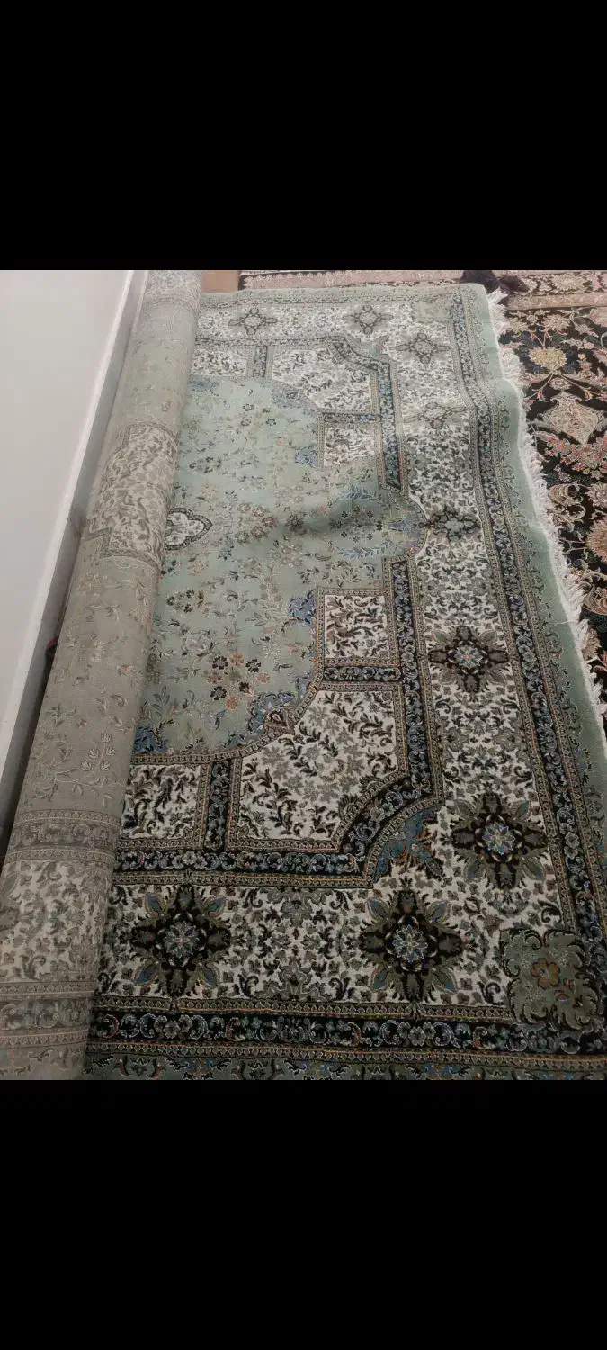 سلام دوعدد فرش 12متری و 6متری به فروش می‌رسد|فرش|همدان, |دیوار