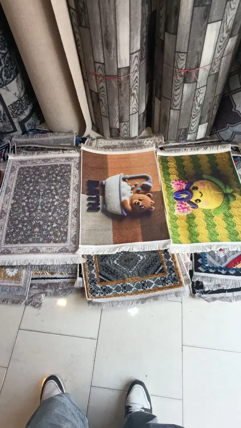 پادری|پادری|قم, ولیعصر|دیوار