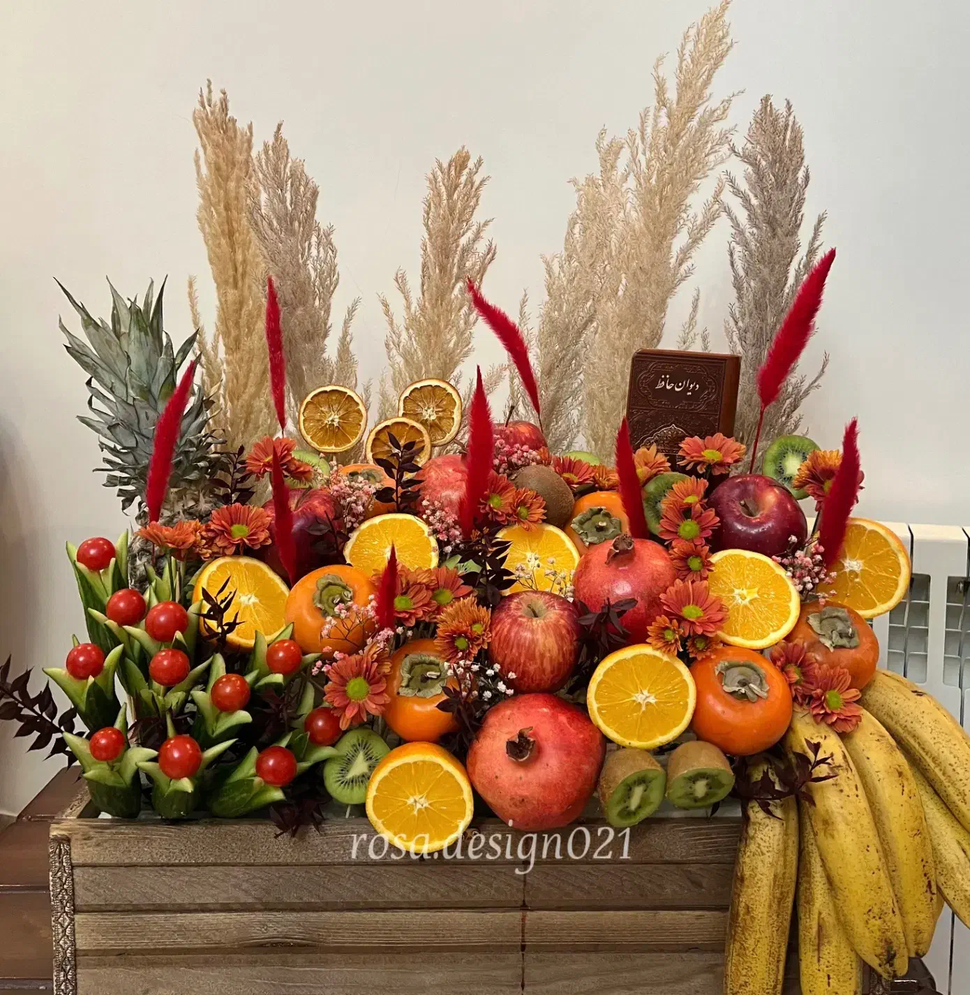 میوه آرایی و حکاکی کدو و هندوانه یلدایی عروس|صنایع دستی و سایر لوازم تزئینی|تهران, افسریه جنوبی|دیوار