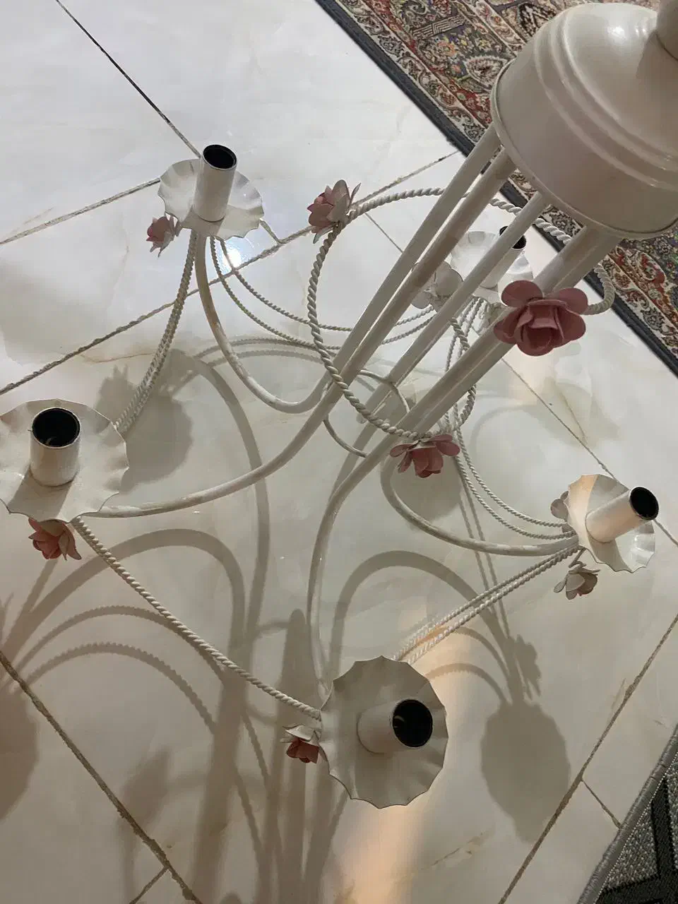 لوستر در حد نو|لوستر و چراغ آویز|پردیس, فاز ۳|دیوار