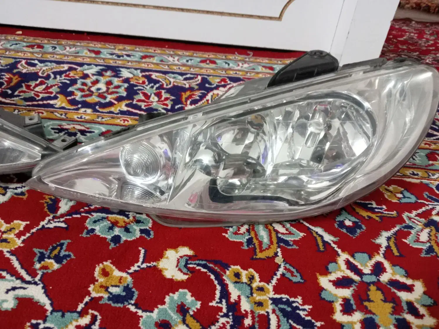 چراغ جلو۲۰۶ snt|قطعات یدکی و لوازم جانبی|مشهد, یاس|دیوار