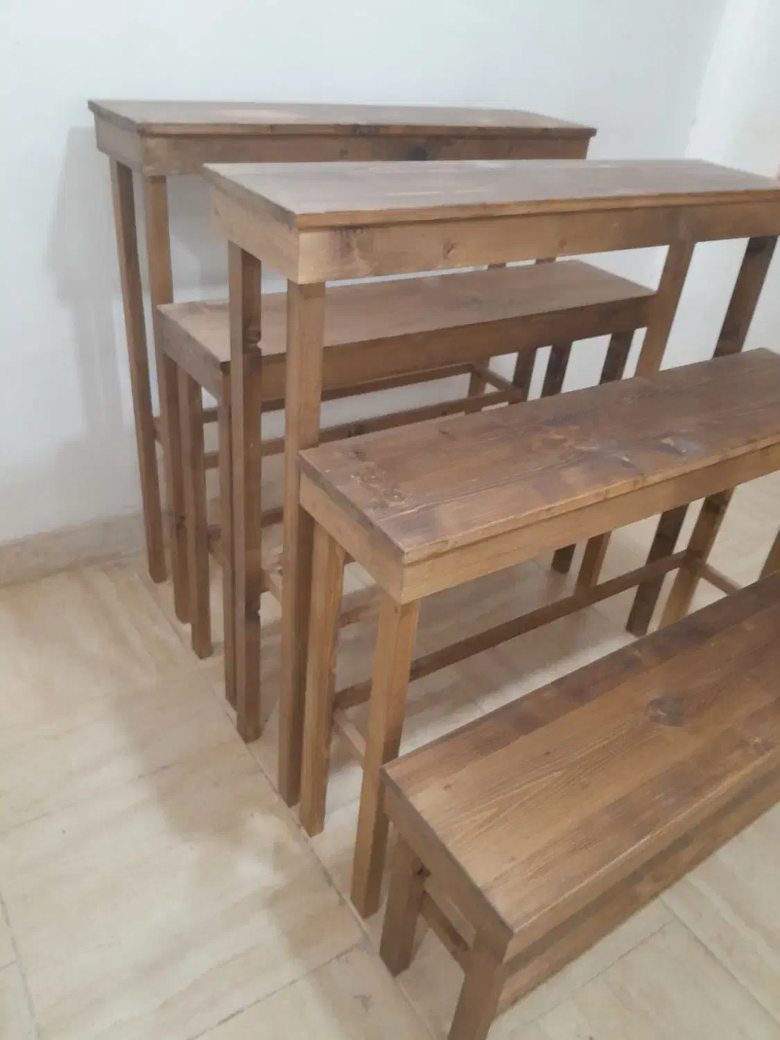 استند گل|گل و گیاه طبیعی|ورامین, ورامین|دیوار