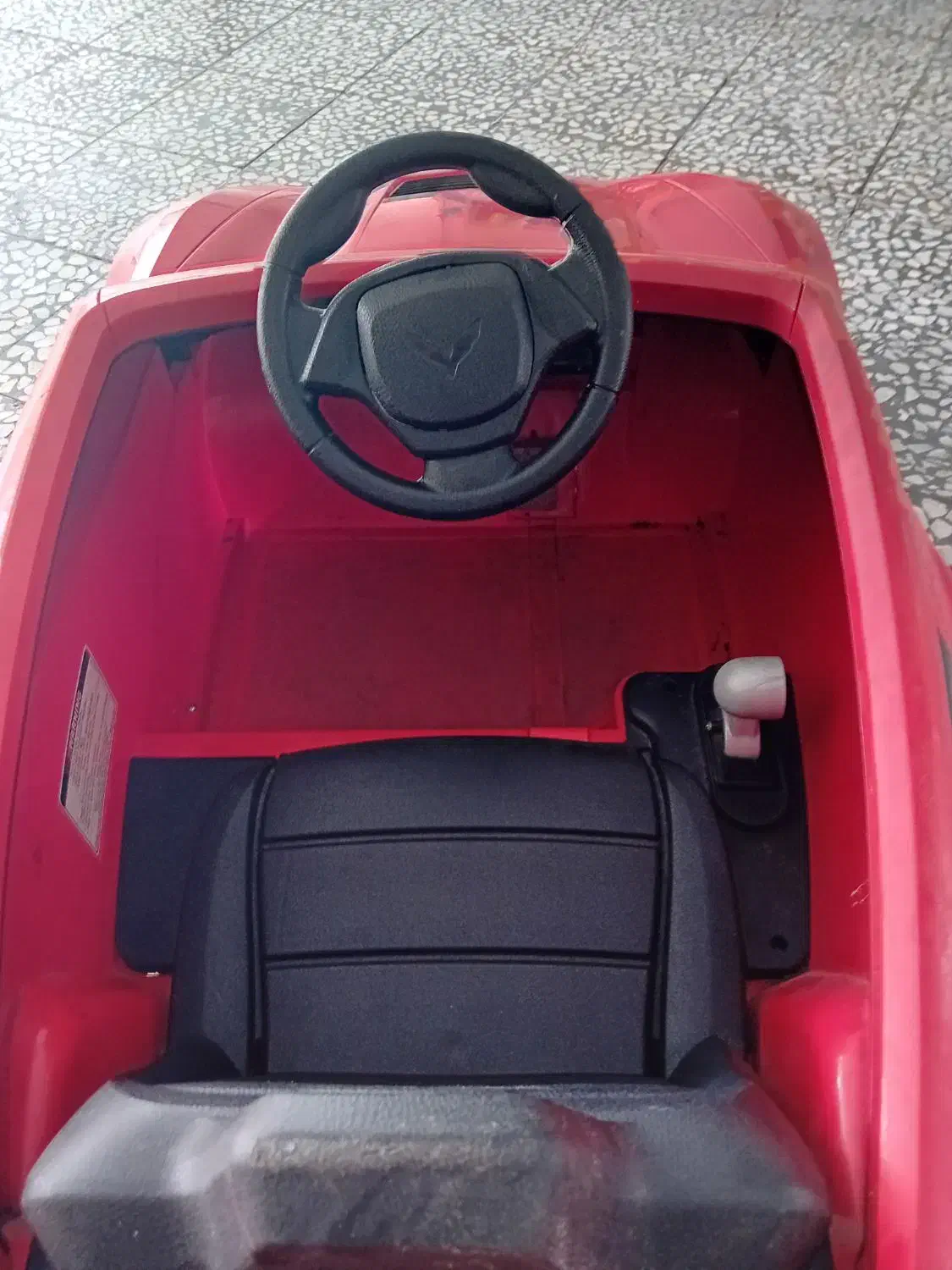 ماشین شارژی|اسباب و اثاث بچه|رشت, کوی طالقانی|دیوار