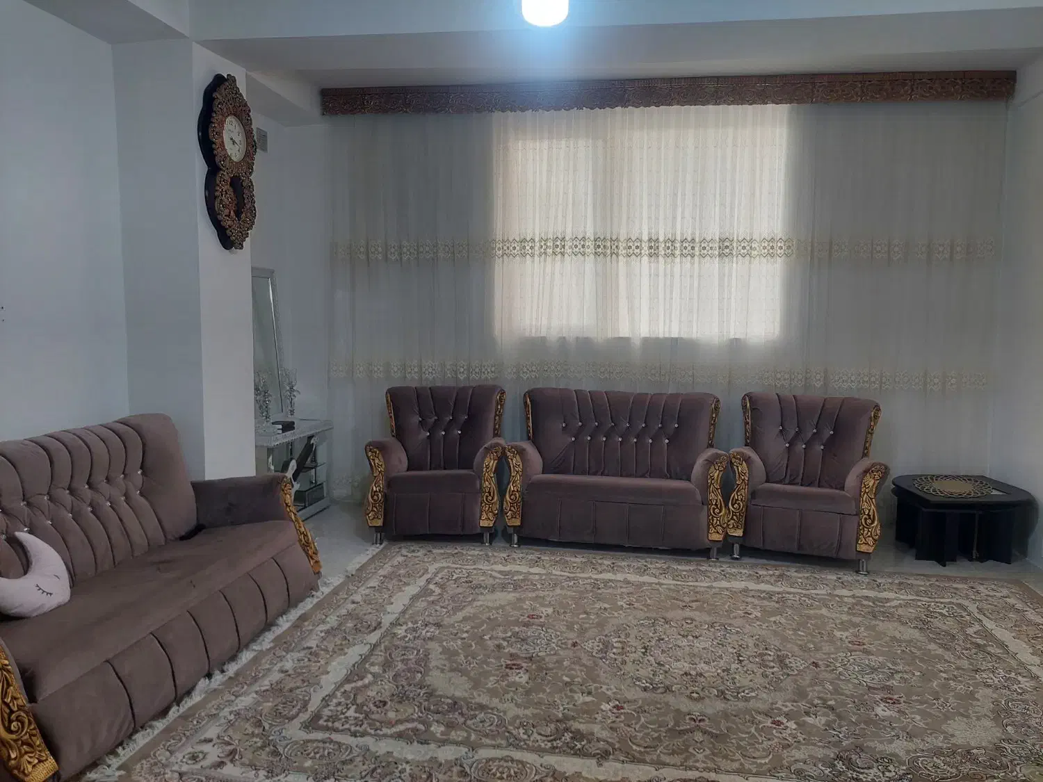 مبل ۷نفره با عسلی|مبلمان خانگی و میز عسلی|اشتهارد, |دیوار