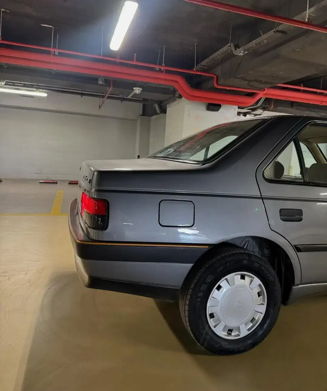 پژو ۴۰۵ مدل ۹۰ درحد خشک بدون رنگ|خودرو سواری و وانت|تبریز, |دیوار