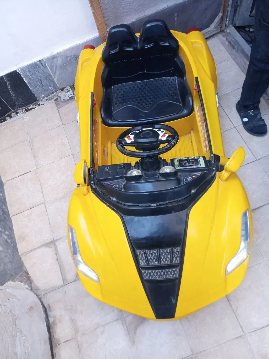 ماشین شارژی سالم|اسباببازی بچه|قم, انصارالحسین|دیوار