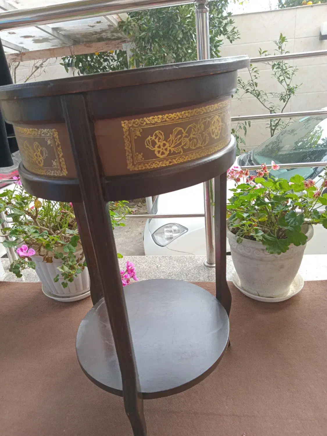 میز|میز تلفن|لشت نشا, |دیوار