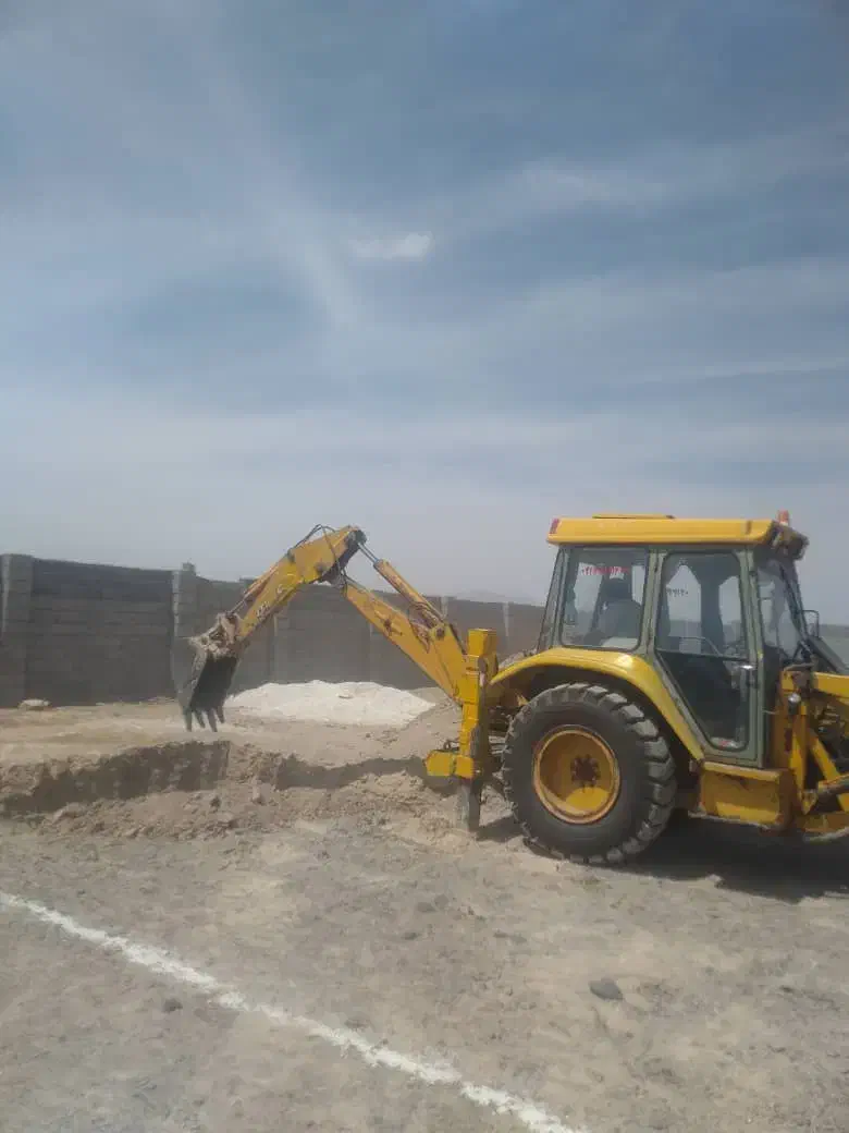 بیل بهکوتی دی ال مدل ۸۴|خودرو سنگین|رفسنجان, |دیوار