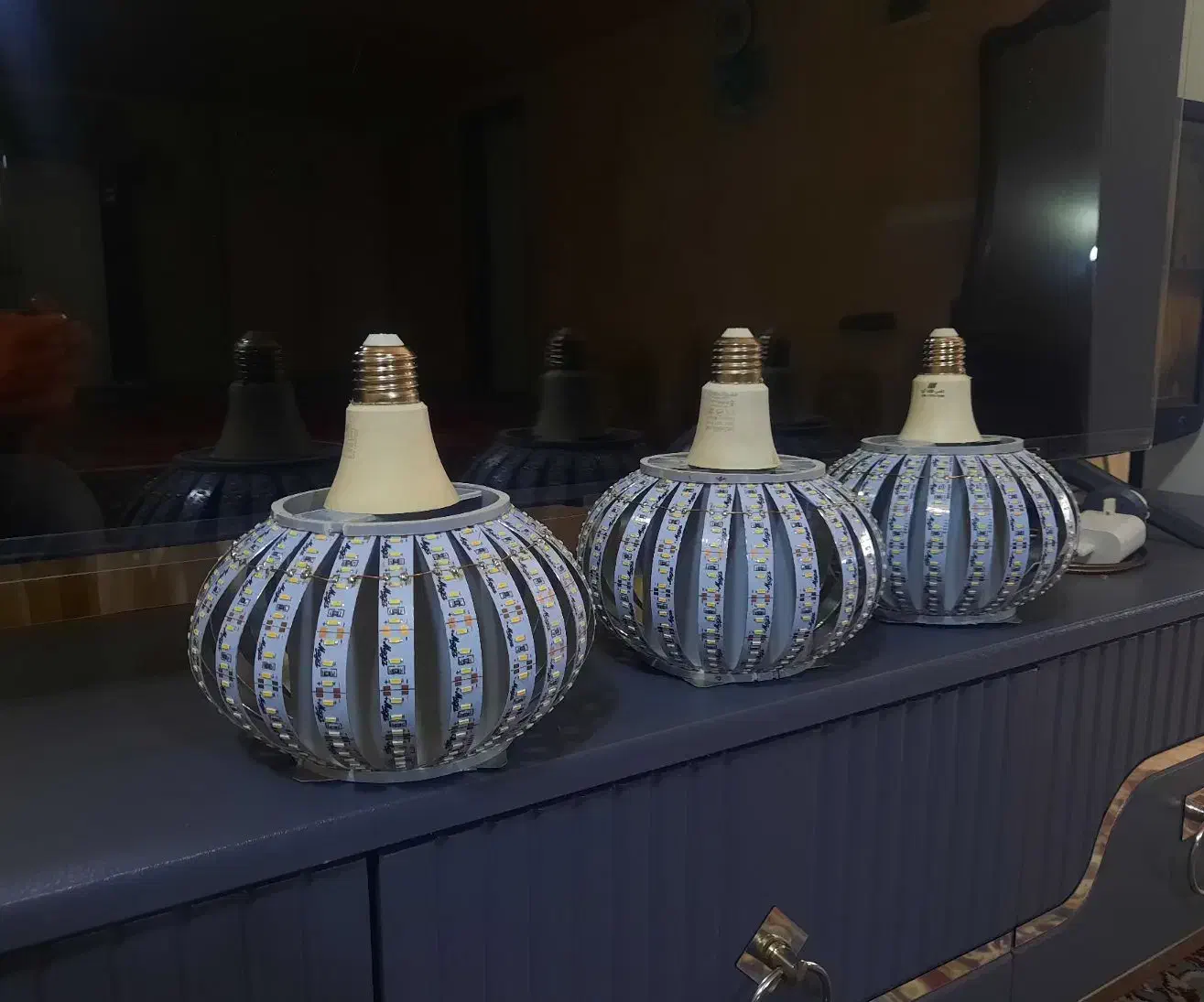 لامپ دست ساز ال ای دی|لامپ و چراغ|ایلام, |دیوار