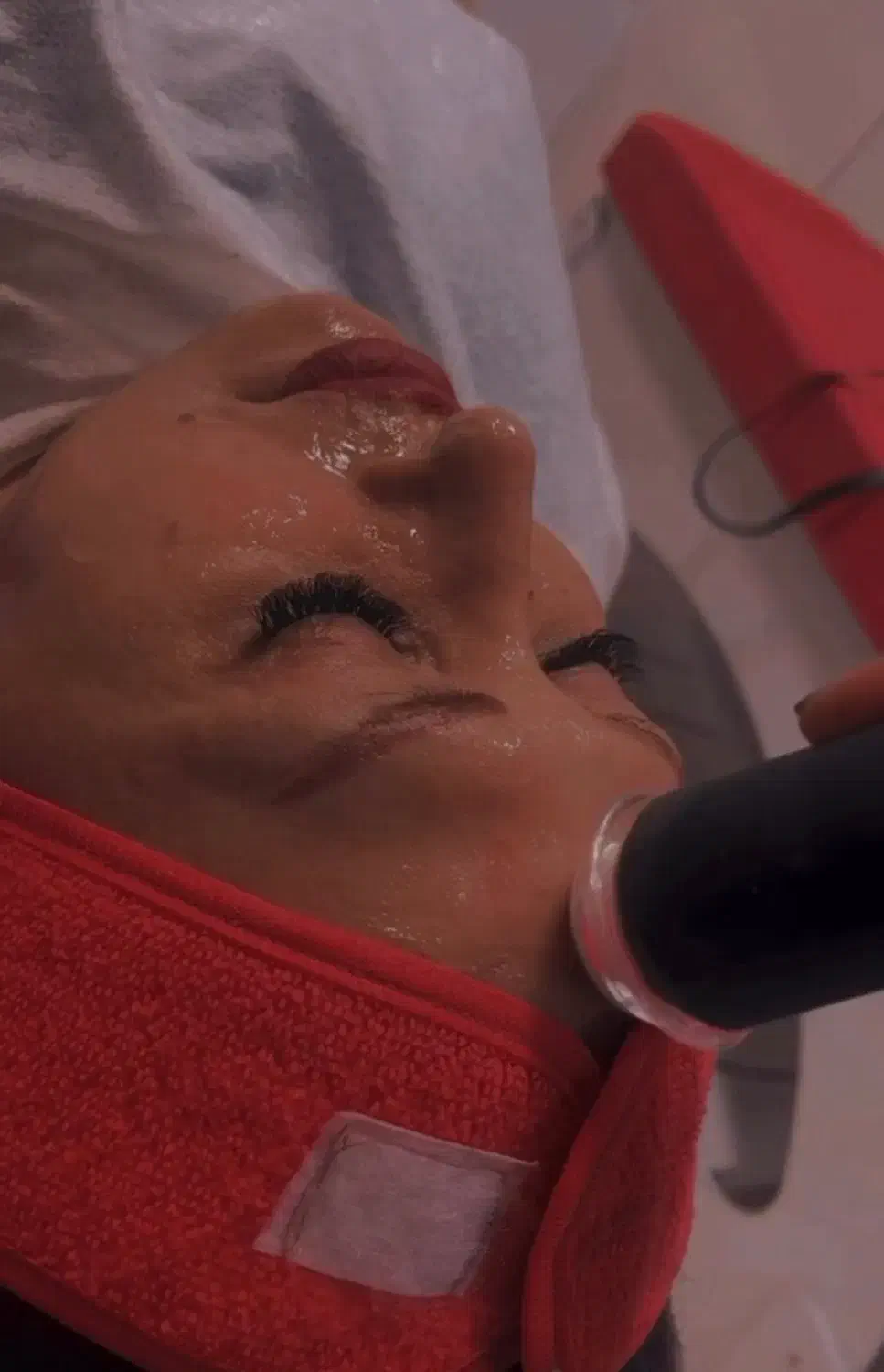 پاکسازی و فیشال تخصصی(بانوان)|خدمات آرایشگری و زیبایی|شاهین‌شهر, حافظ شمالی|دیوار