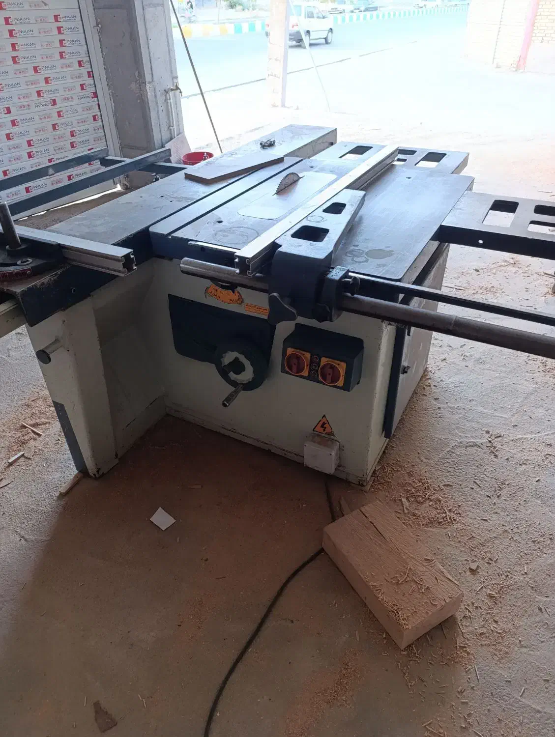 فروش دستگاه نجاری و mdf|ماشینآلات صنعتی|خوی, |دیوار