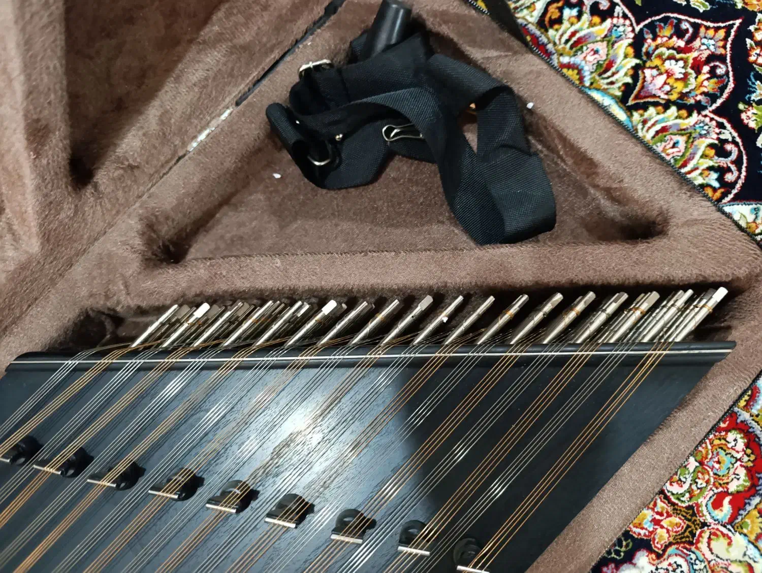 سنتور|سازهای سنتی|ارومیه, |دیوار