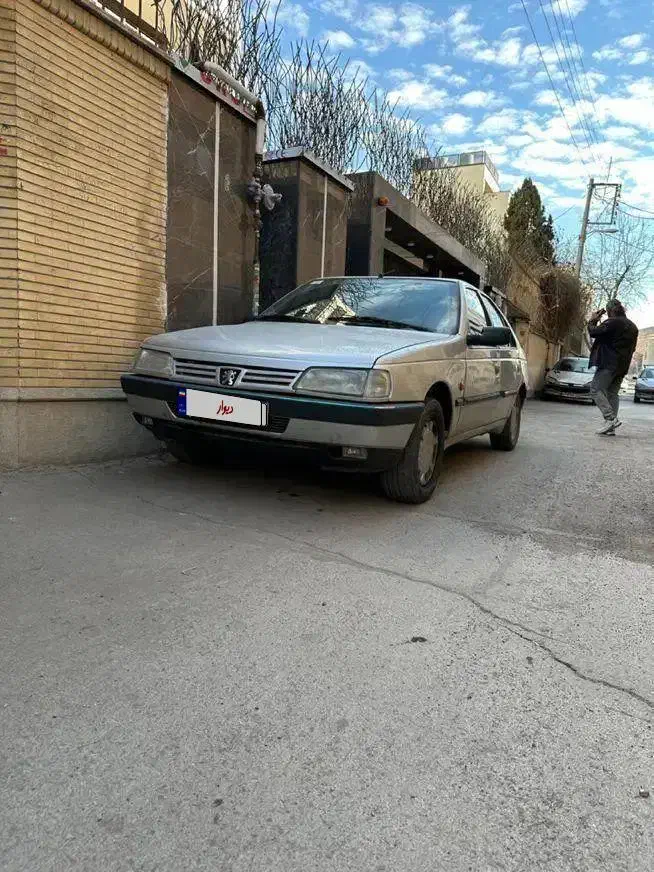 پژو 405 GLi - دوگانه سوز CNG، مدل ۱۳۸۹|خودرو سواری و وانت|اصفهان, احمدآباد|دیوار