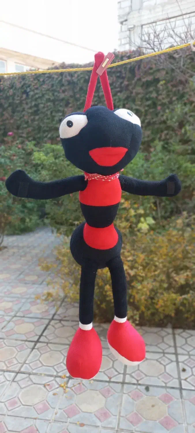 عروسک مورچه|اسباببازی|ملکان, |دیوار