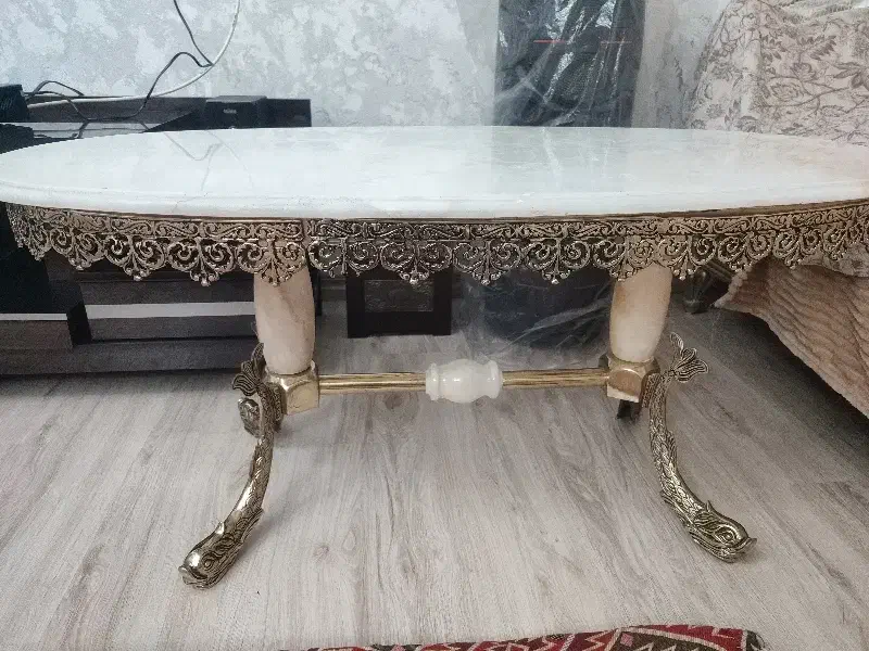 فروش پیش میز برنزی|مبلمان خانگی و میز عسلی|میاندوآب, |دیوار