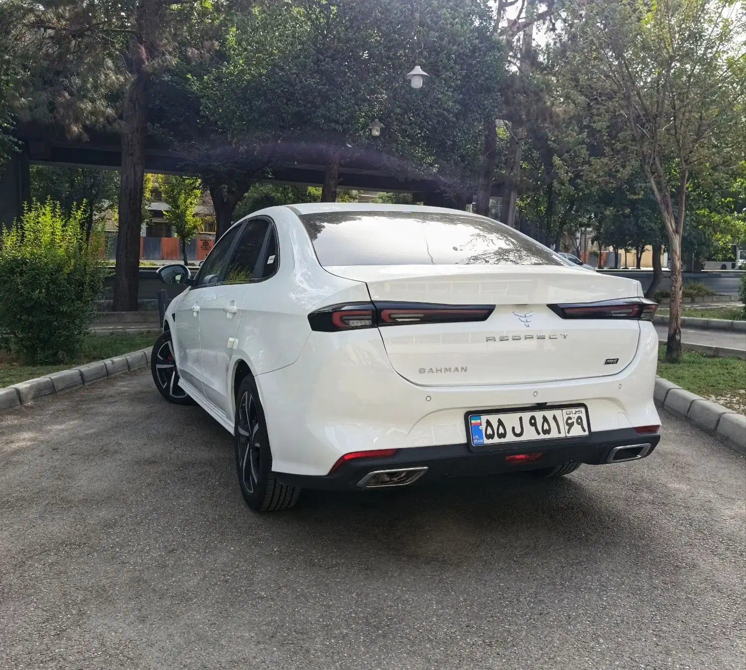 ریسپکت۲ پرایم سفید۱۴۰۴ تحویل فوری تک برگ سند|خودرو سواری و وانت|اصفهان, لیمجیر|دیوار