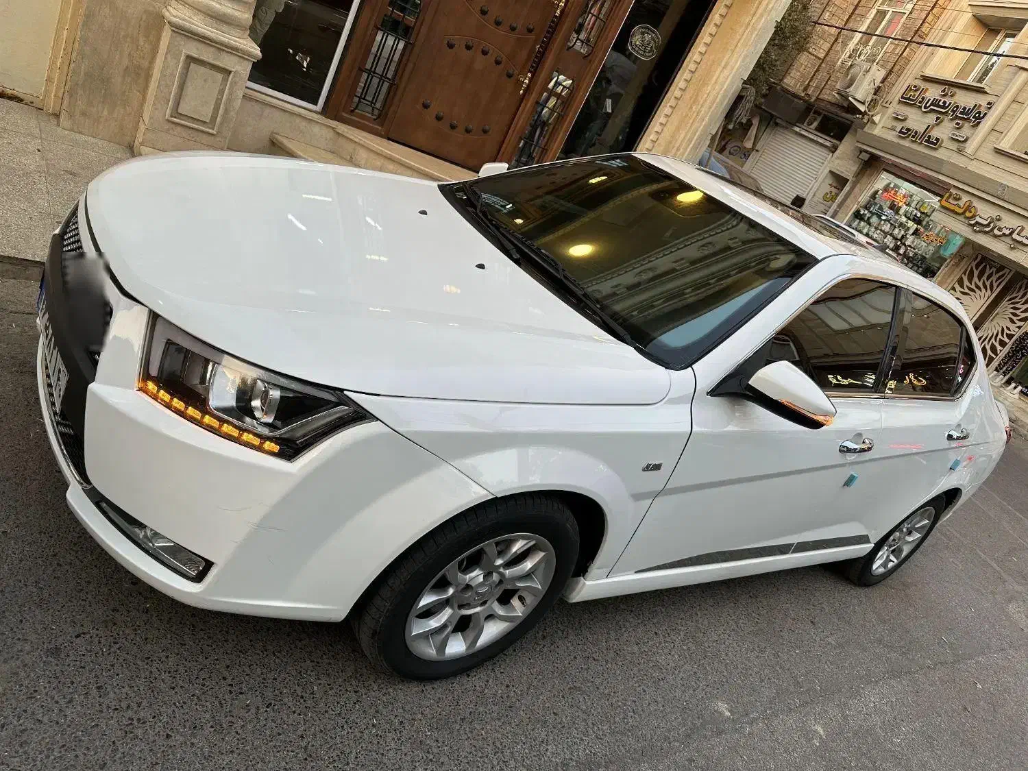 دنا پلاس توربو1402 اتومات|خودرو سواری و وانت|قم, شاه ابراهیم|دیوار