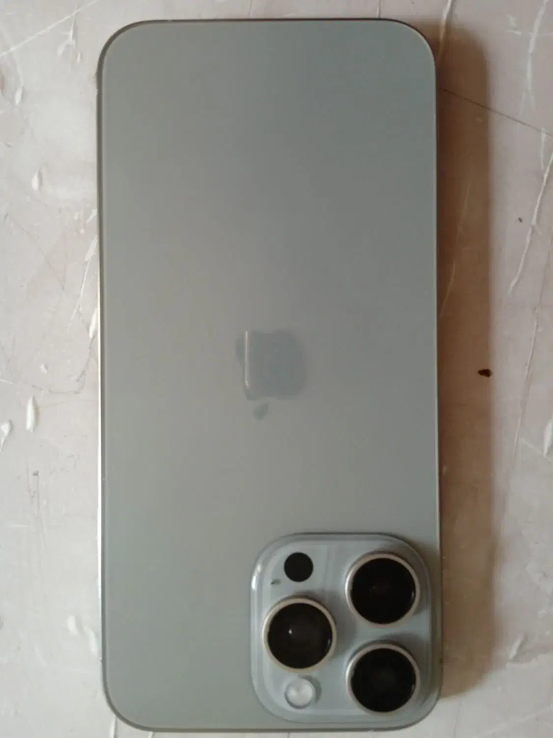 طرح ایفون 15پرومکس  معاوضه هم دارم|موبایل|قرچک, زیبا شهر|دیوار