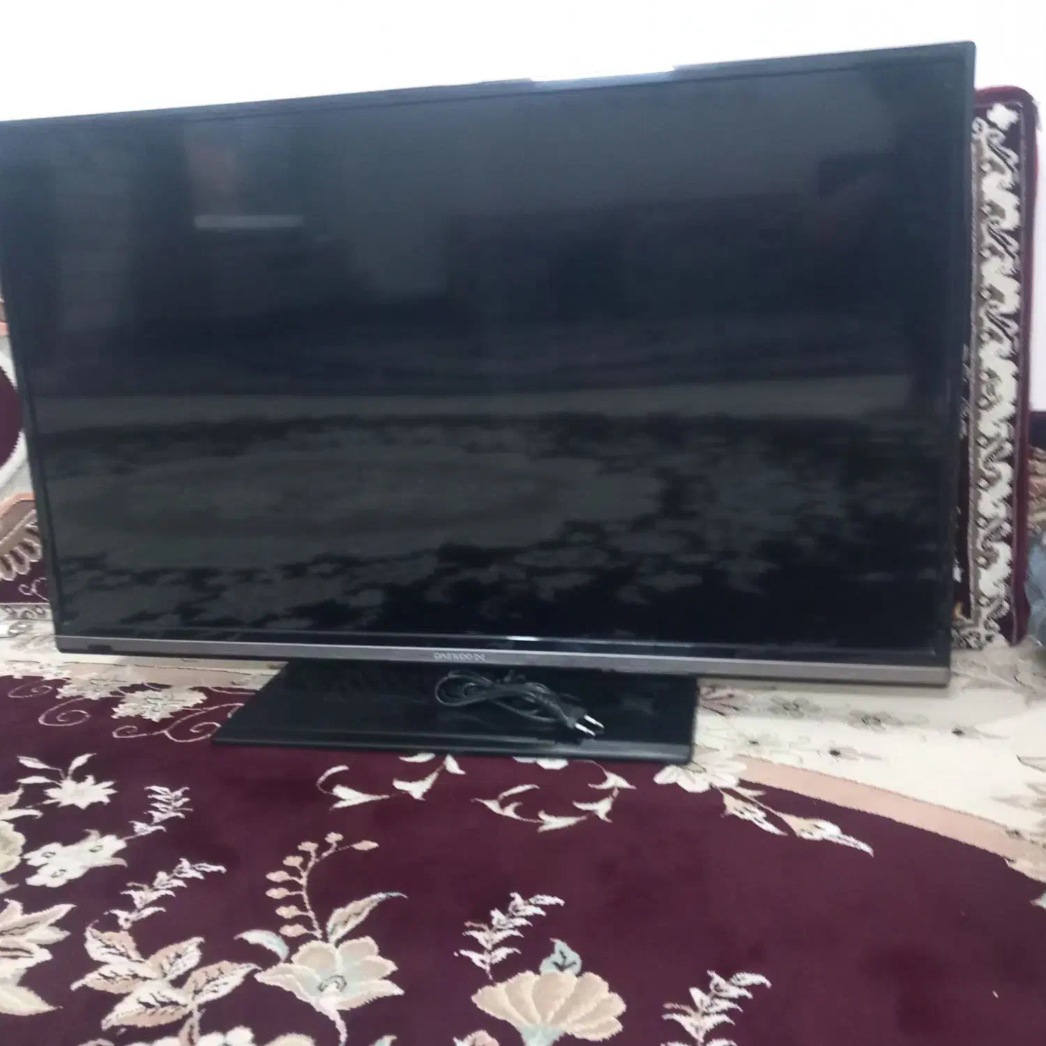 تلویزیون|تلویزیون و پروژکتور|ساوه, |دیوار