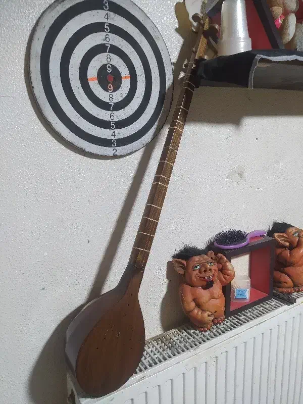 سه تار|سازهای سنتی|شاهین‌شهر, مسکن مهر|دیوار