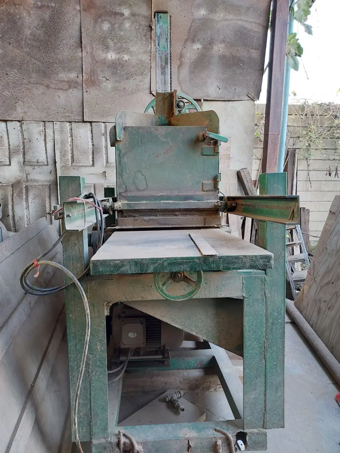 دستگاه پوشال زن مخصوص مرغداری|ماشین‌آلات صنعتی|رشت, نیروی دریایی|دیوار