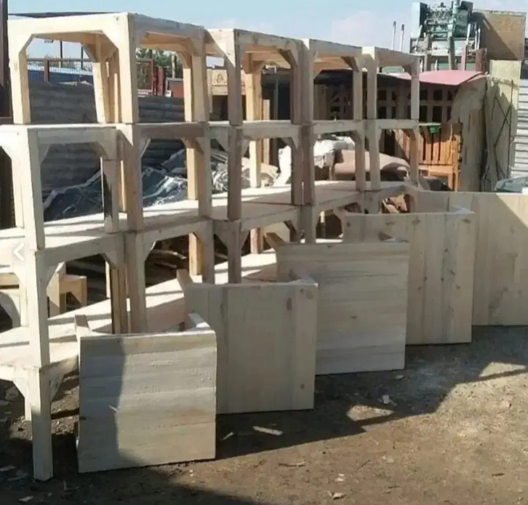 کرسی چوبی کشویی 85 در 85 سانت مربع کاملا مقاوم|بخاری، هیتر، شومینه|تهران, شهرک ولیعصر جنوبی|دیوار