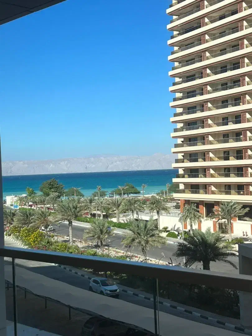 کرانه ساحلی ، یک خواب فرنیش و مبله دید دریا|فروش آپارتمان|کیش, |دیوار