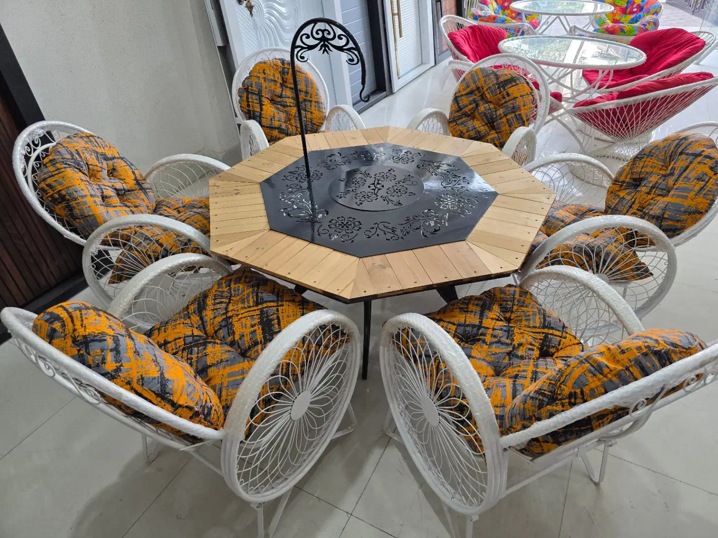 میز آتشدان، میز آتشکده و صندلی باغی با کیفیت بالا|میز و صندلی غذاخوری|خمینیشهر, |دیوار