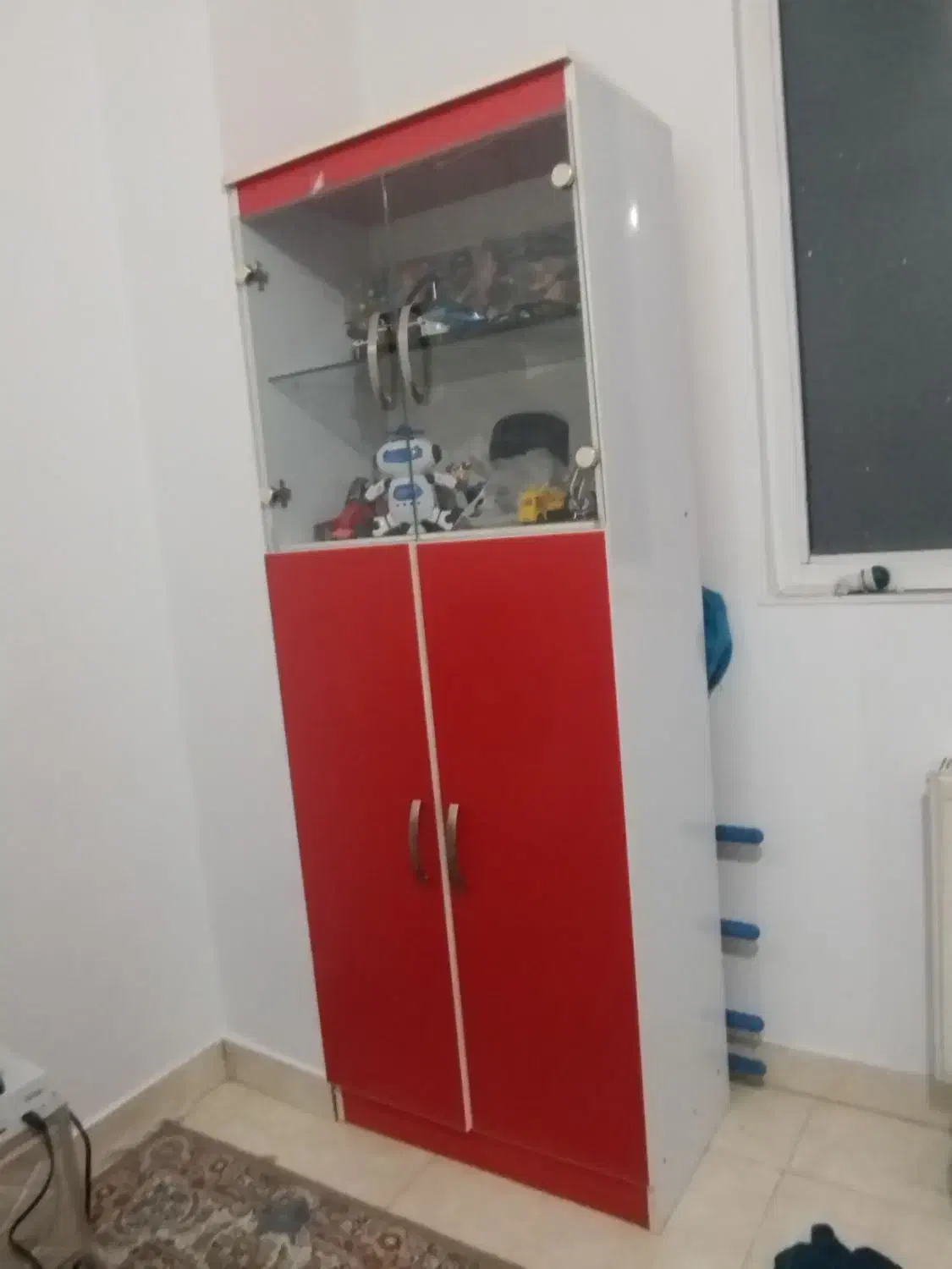 تخت و کمد نو و تر تمیز|تخت و سرویس خواب|هشتگرد, هشتگرد قدیم|دیوار