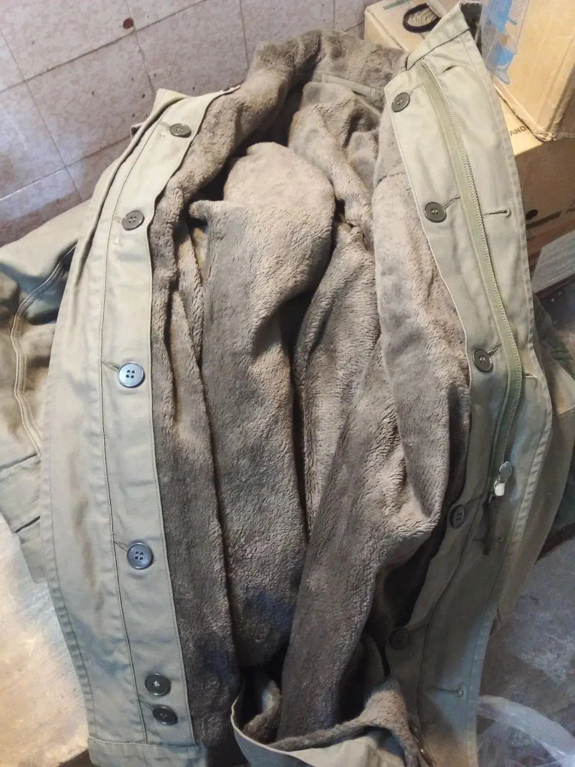 اورکت آلمانی بزرگ|لباس|ماهان, |دیوار