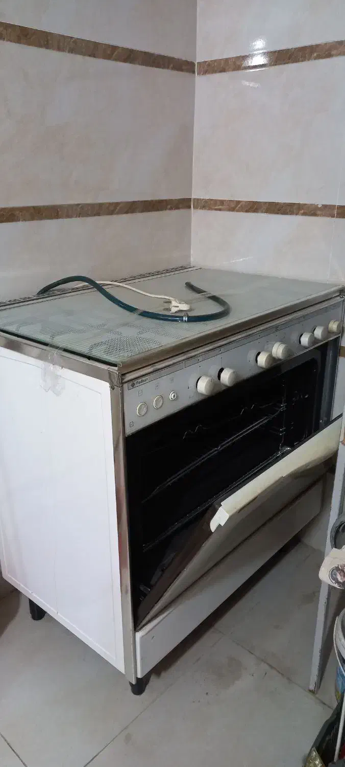 گاز ۵ شعله پادیسان ، طرح ستاره طلایی|اجاق گاز و لوازم برقی پخت‌وپز|مهاباد (آذربایجان غربی), |دیوار