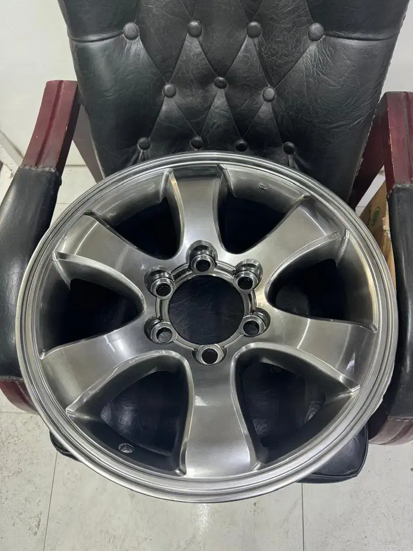 استخدام نقاش و کارگر ساده|استخدام صنعتی، فنی، مهندسی|تهران, بهارستان|دیوار