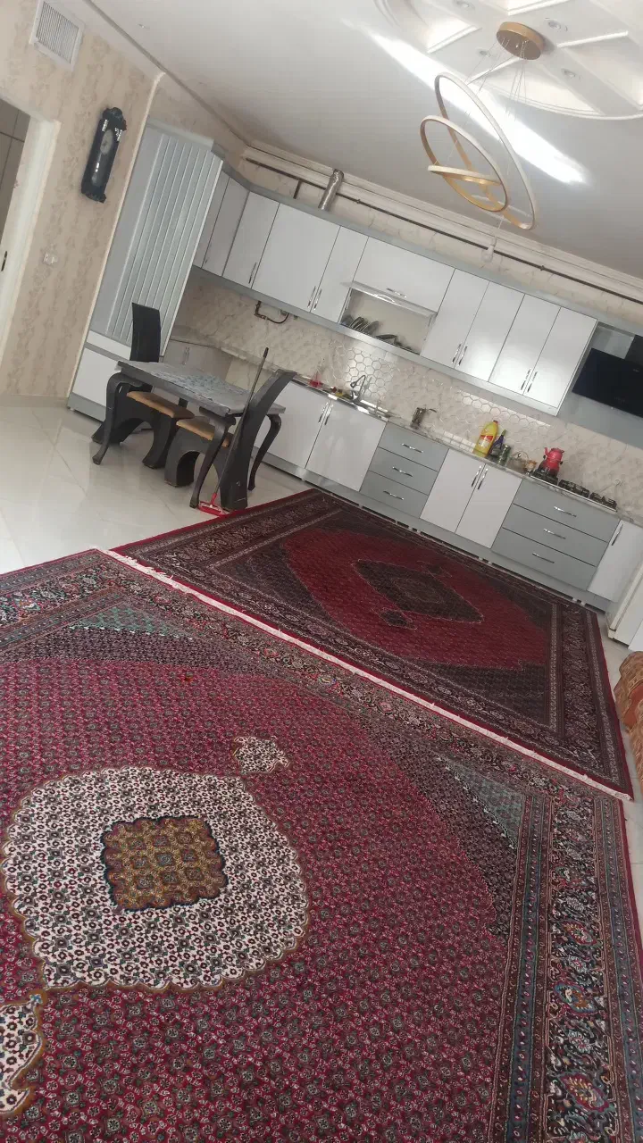 سویت اجاره ای تمیز امنیت بالا  پارکینگ دار|اجارهٔ کوتاه‌مدت آپارتمان و سوئیت|بروجرد, |دیوار