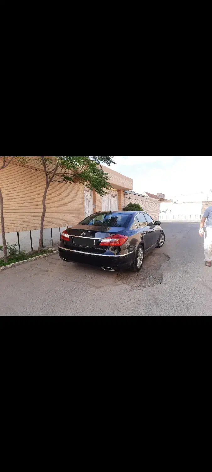 جنسیس ۲۰۱۲|خودرو سواری و وانت|تهران, درب دوم|دیوار