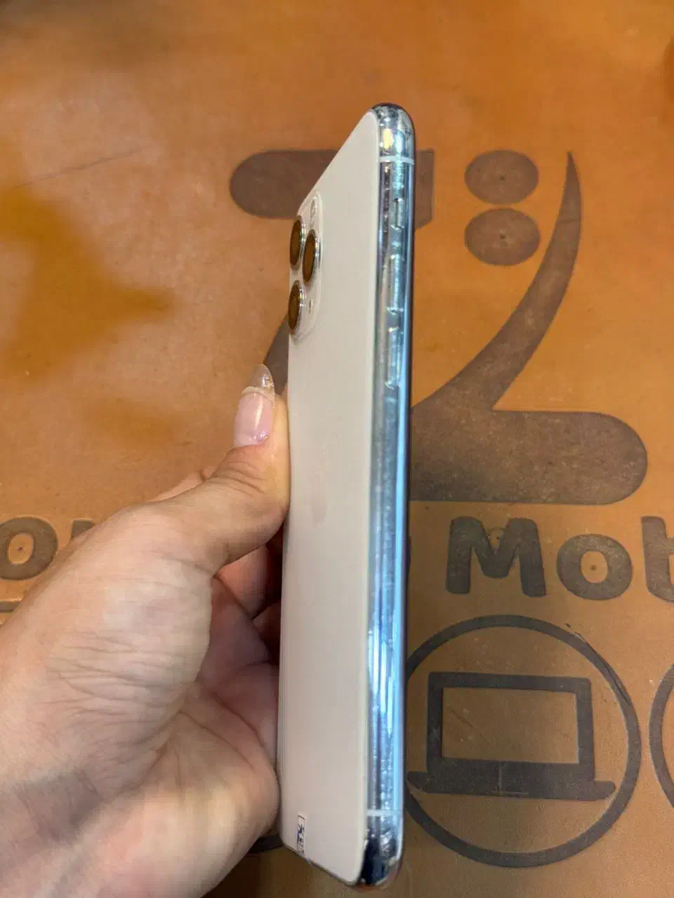 آیفون ۱۱ پرو iphone 11 pro|موبایل|سرخرود, |دیوار