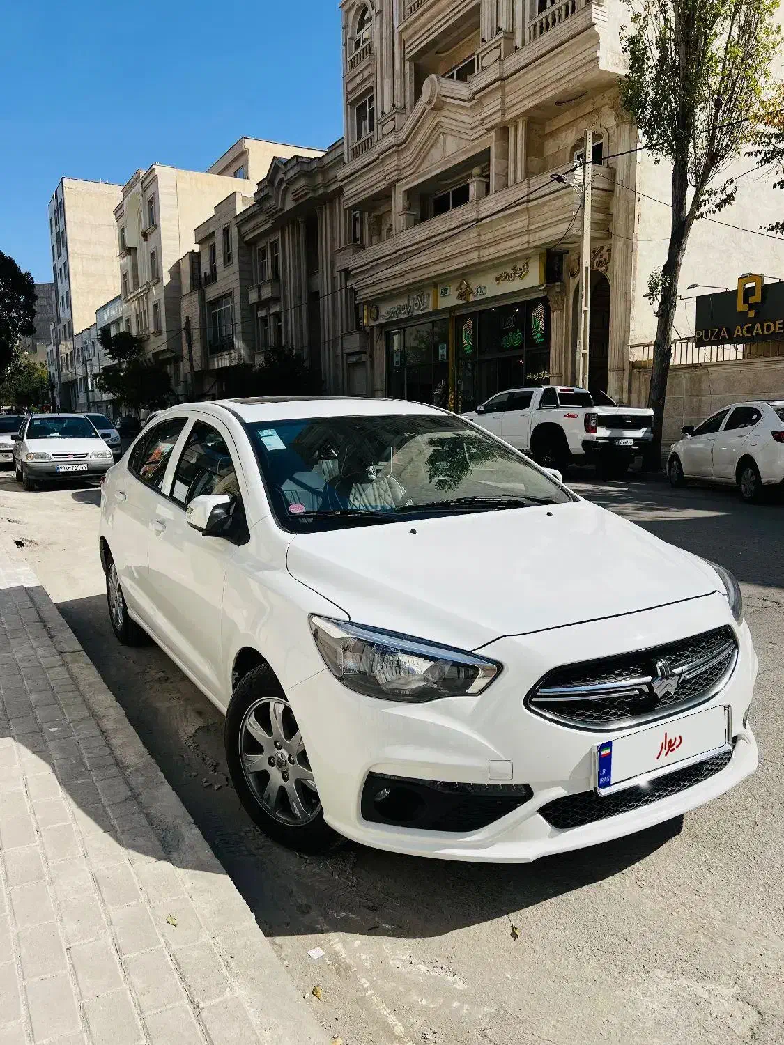 شاهینg مدل ۱۴۰۲ بیرنگ کم کارکرد|خودرو سواری و وانت|اردبیل, |دیوار