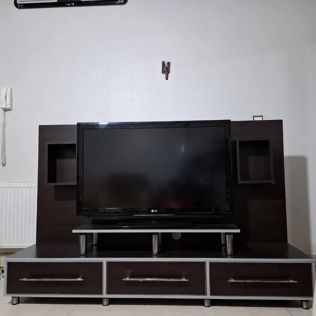 میز تلویزیون ام دی اف|میز تلویزیون|شاهینشهر, شهرک گلدیس|دیوار