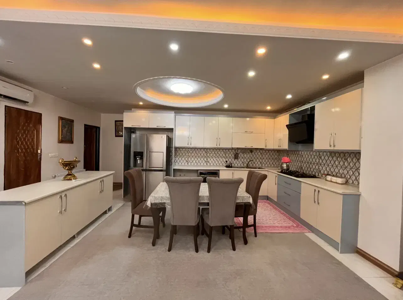 اجاره آپارتمان ۱۱۰متری،فول امکانات،سی متری کارگر|اجارهٔ آپارتمان|قرچک, زیبا شهر|دیوار