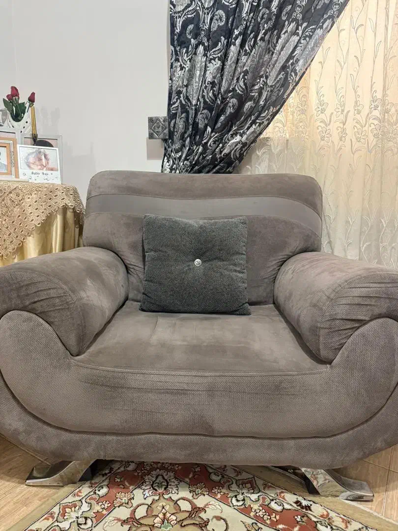 مبلمان|مبلمان خانگی و میز عسلی|رشت, کاکتوس|دیوار