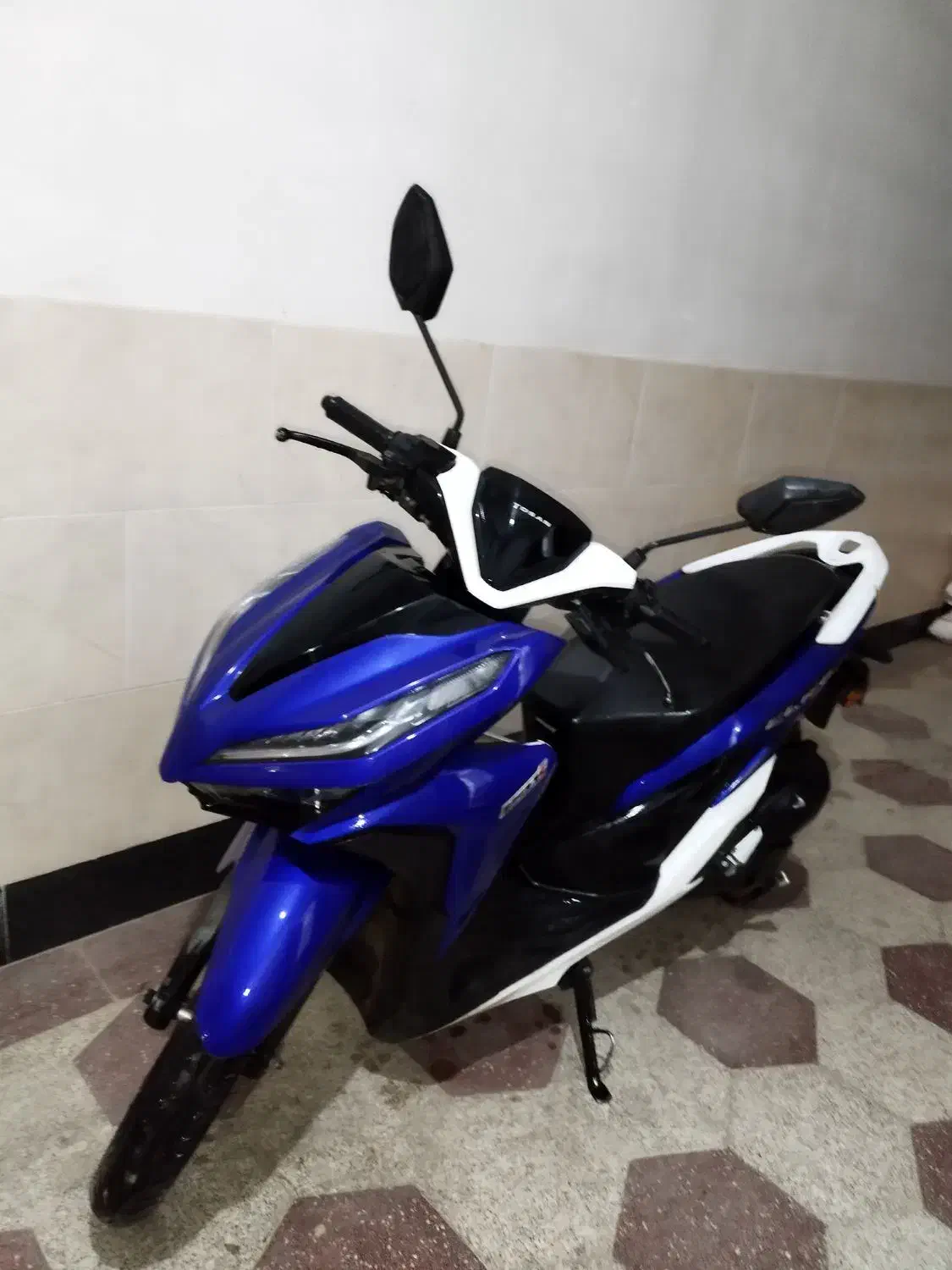 کلیک توسان|موتورسیکلت|چناران, |دیوار