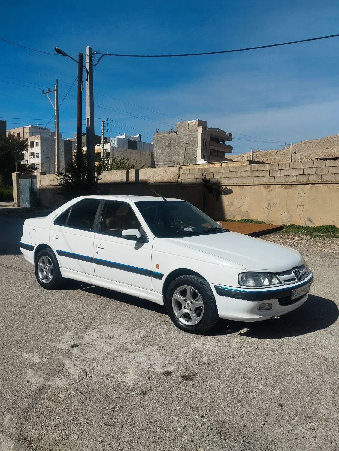 پارس مدل 1393 سفید|خودرو سواری و وانت|دوگنبدان, |دیوار