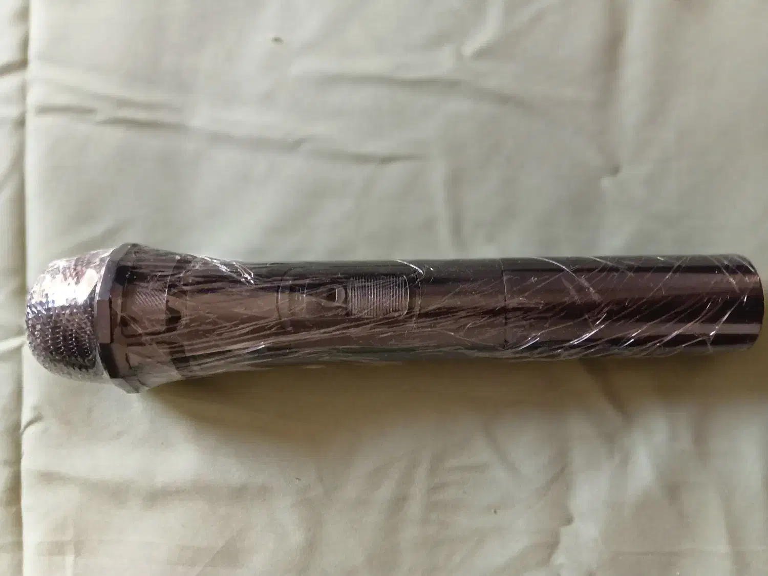 فروش یکعددمیکروفون بی سیم|صوتی و تصویری|صباشهر, |دیوار