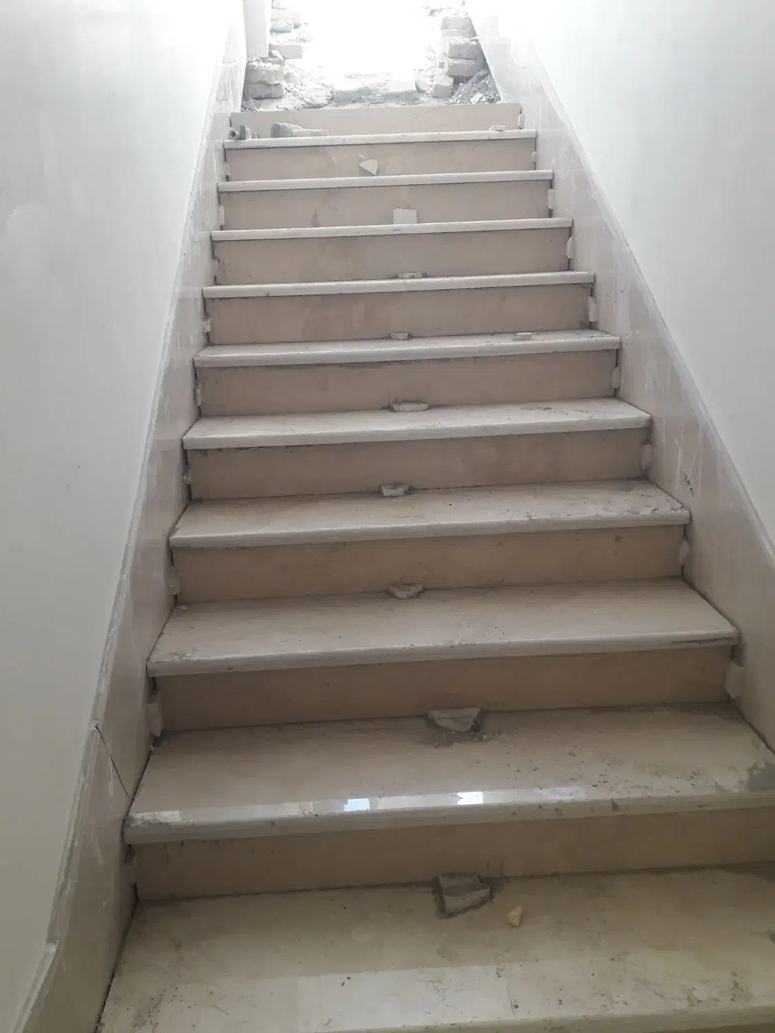 کاشی کاری وسنگ کاری داخلی ونما|خدمات پیشه و مهارت|خرم‌آباد, |دیوار