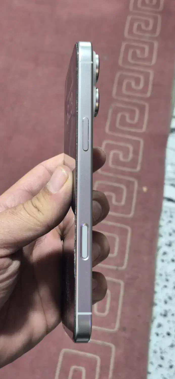 فروش گوشی 16پرومکسسفید|موبایل|یاسوج, |دیوار