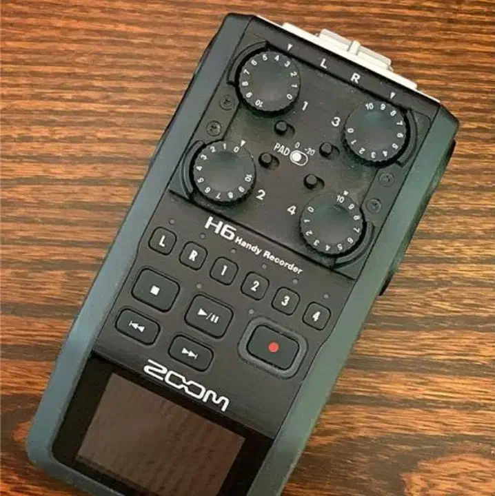 رکوردر زوم ZOOM H6 سیلور دارای دو میکروفون|پخش‌کننده همراه|تهران, جنت‌آباد شمالی|دیوار