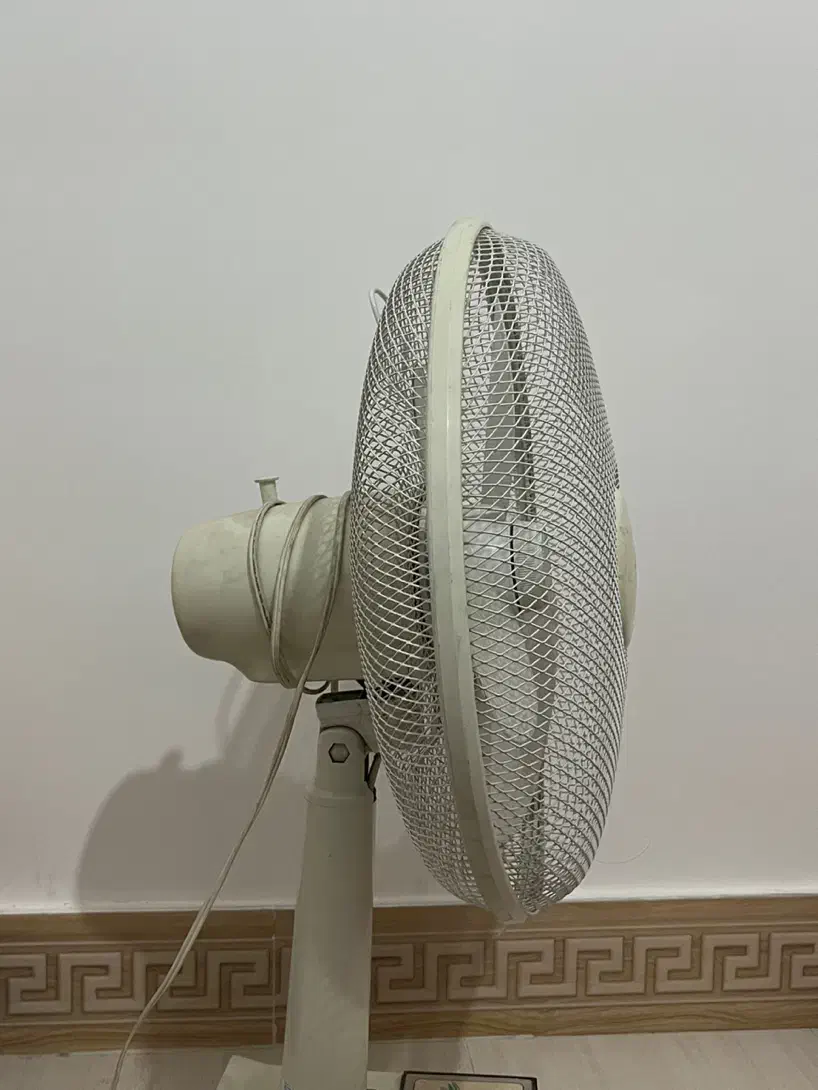 پنکه پایه کوتاه|پنکه و تصفیهکنندهٔ هوا|ساوه, |دیوار